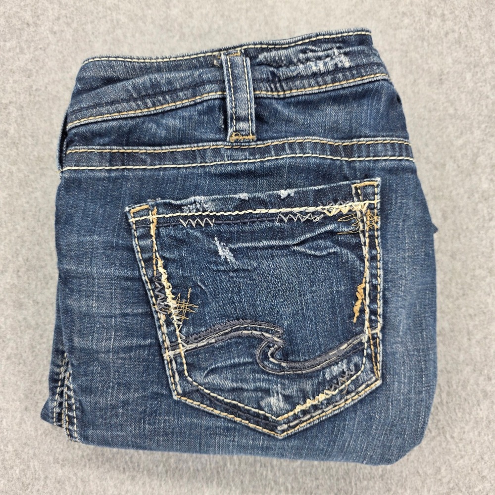 Silver Jeans Elyse Capri Jeans 31 x 22.5 Dark Wash Distressed Embellished Pocket